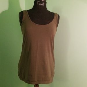 Old navy tank top size large